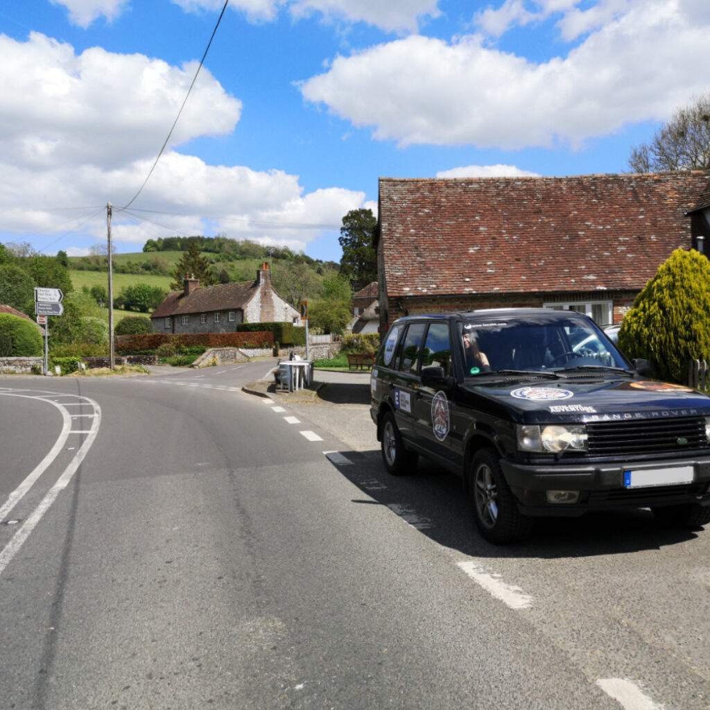 Auf dem Weg zum Goodwood Motor Circuit mit unserem Range Rover.